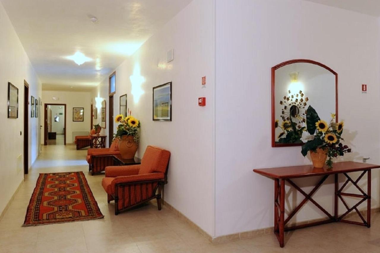Hotel Villa Rosa Martina Franca Exterior foto